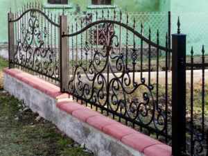 ogrodzenie metalowe tradycyjne (109)