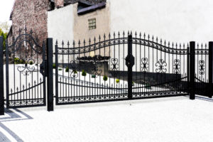 ogrodzenie metalowe tradycyjne (11)