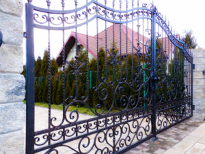 ogrodzenie metalowe tradycyjne (116)