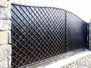 ogrodzenie metalowe tradycyjne (210)