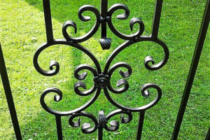 ogrodzenie metalowe tradycyjne (36)