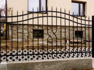 ogrodzenie metalowe tradycyjne (71)