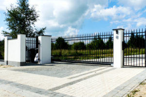 ogrodzenie metalowe tradycyjne (76)